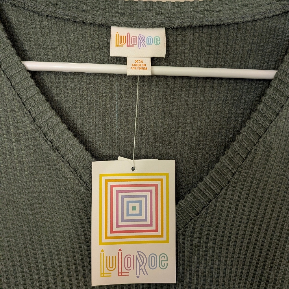 Lularoe Women's Dark Green Short Sleeve Renee Top XS - Picture 2 of 8